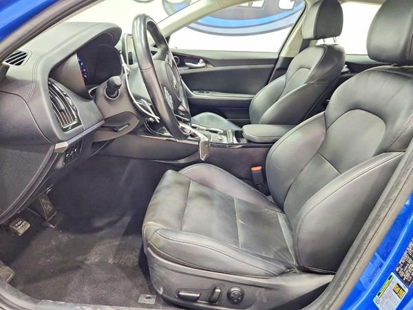 2019 KIA STINGER