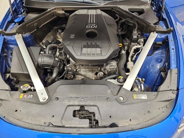 2019 KIA STINGER