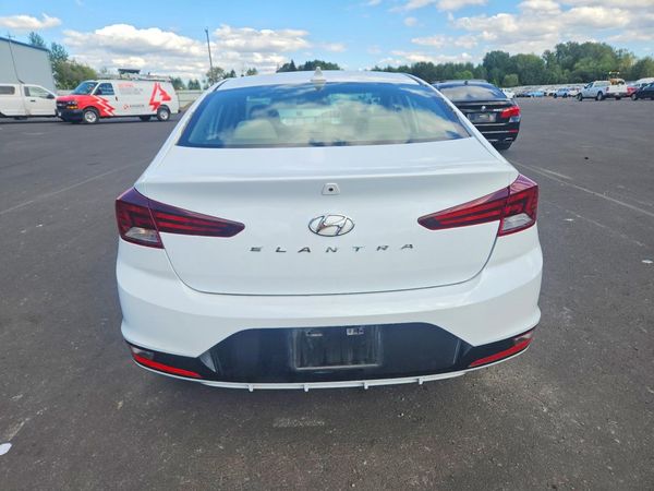 2019 HYUNDAI ELANTRA