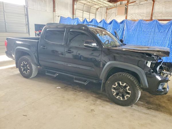 2019 TOYOTA TACOMA SR5