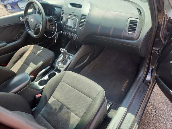 2018 KIA FORTE LX Base