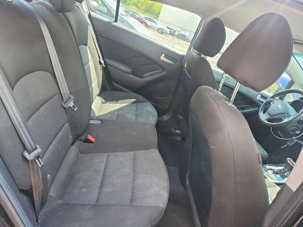 2018 KIA FORTE LX Base