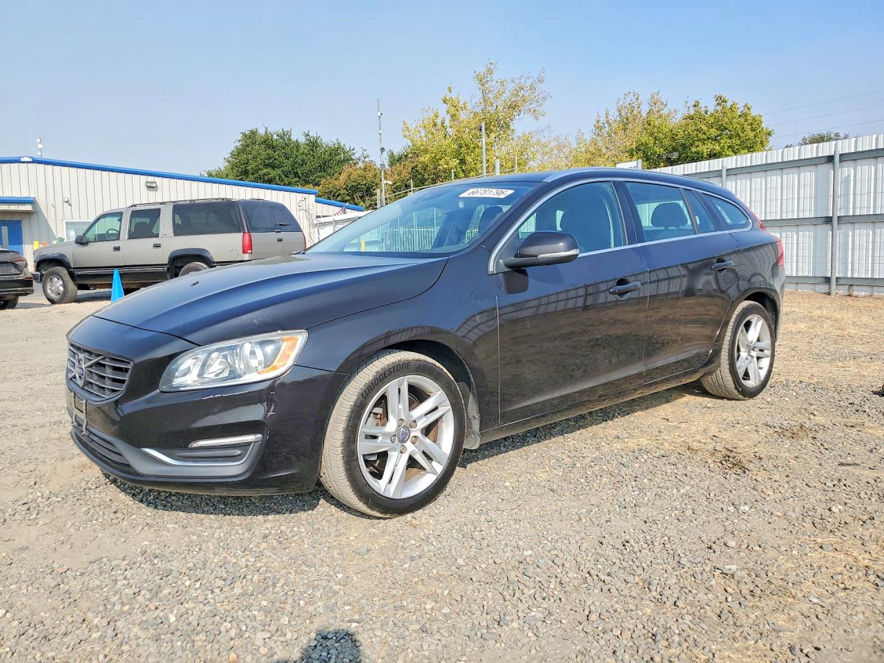 2015 VOLVO V60
