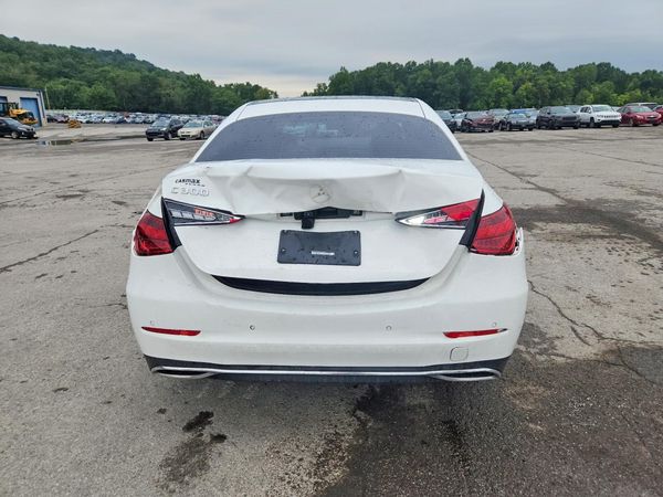 2024 MERCEDES-BENZ C