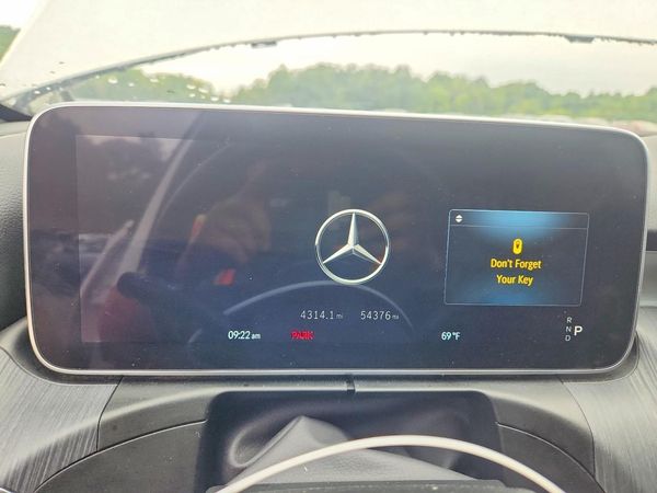 2024 MERCEDES-BENZ C