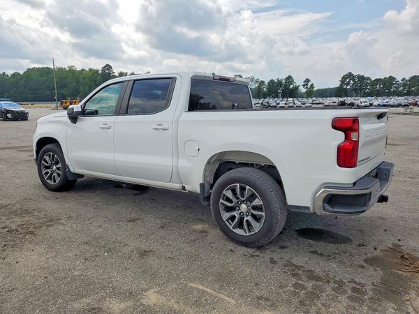 2022 CHEVROLET SILVERADO LT