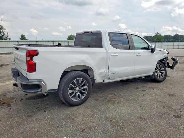 2022 CHEVROLET SILVERADO LT