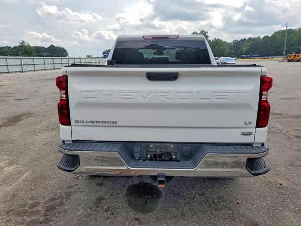 2022 CHEVROLET SILVERADO LT