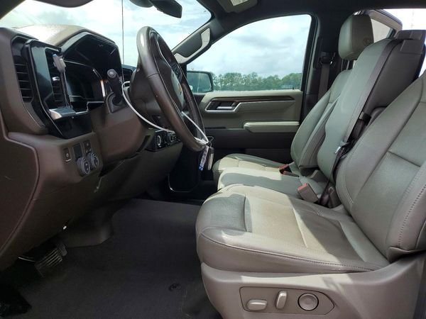 2022 CHEVROLET SILVERADO LT