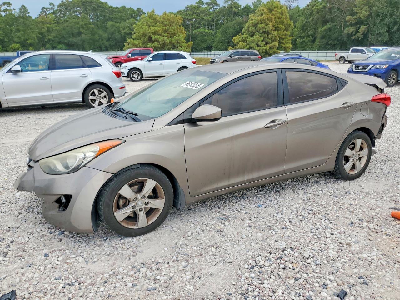 2013 HYUNDAI ELANTRA