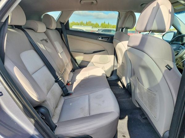 2016 HYUNDAI TUCSON