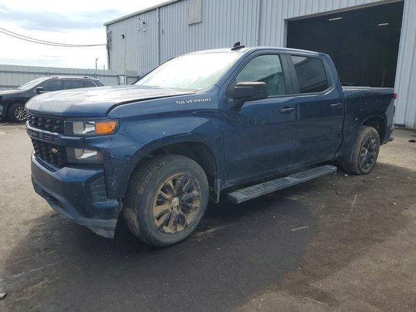 2021 CHEVROLET SILVERADO Custom — Front 3/4