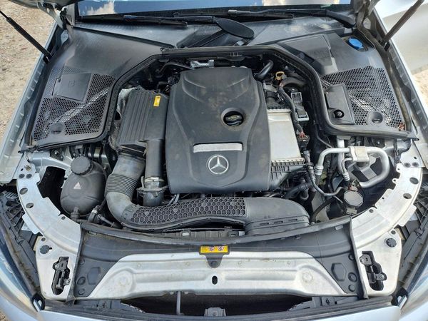 2018 MERCEDES-BENZ C C300