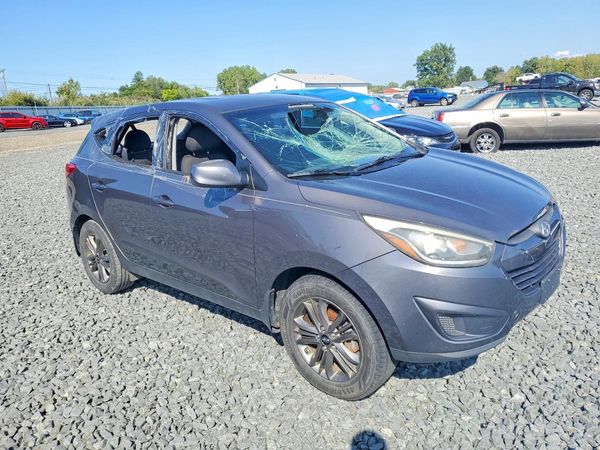 2015 HYUNDAI TUCSON GL (Middle-Low)