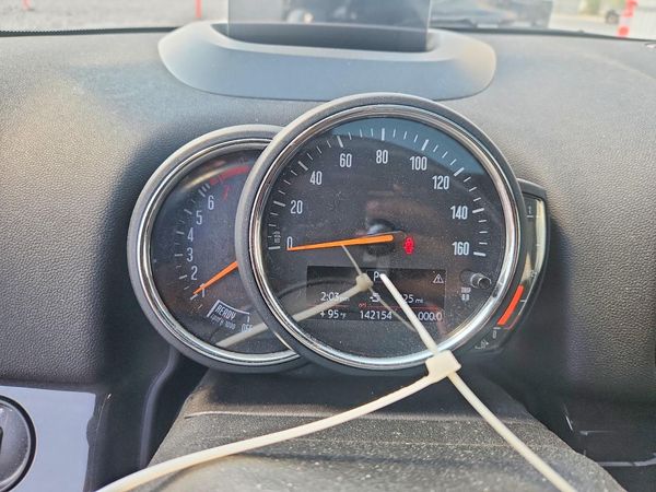 2018 MINI COOPER