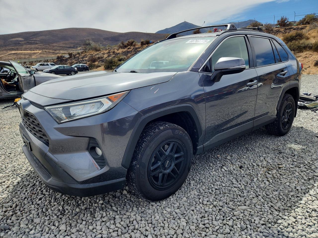 2019 TOYOTA RAV4 XLE / XLE Premium 4WD