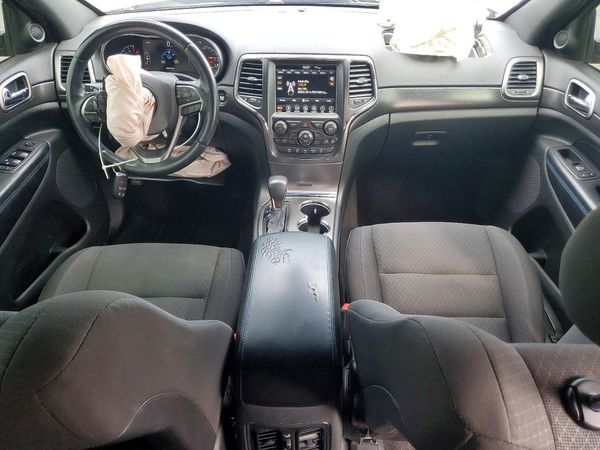 2018 JEEP GRAND CHEROKEE Laredo