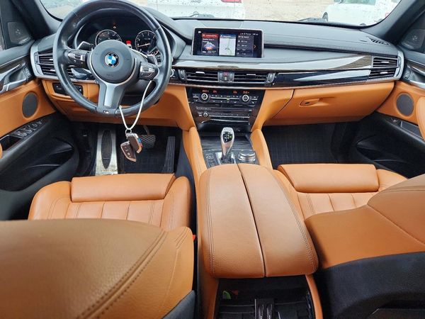 2019 BMW X6 xDrive35i