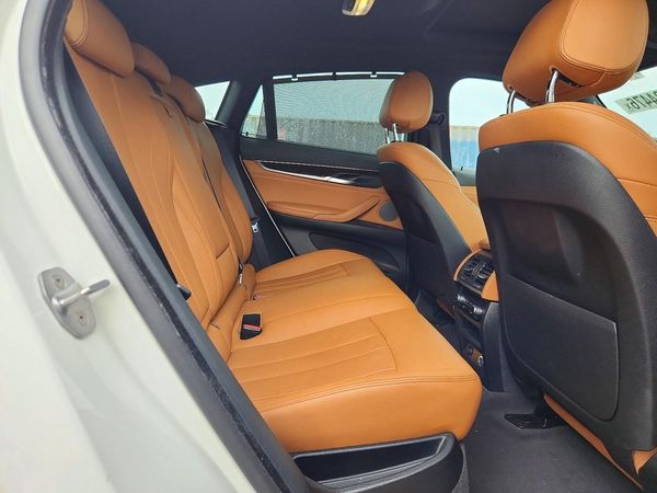 2019 BMW X6 xDrive35i