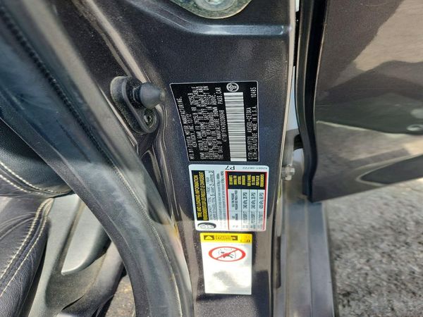 2013 TOYOTA CAMRY — VINS