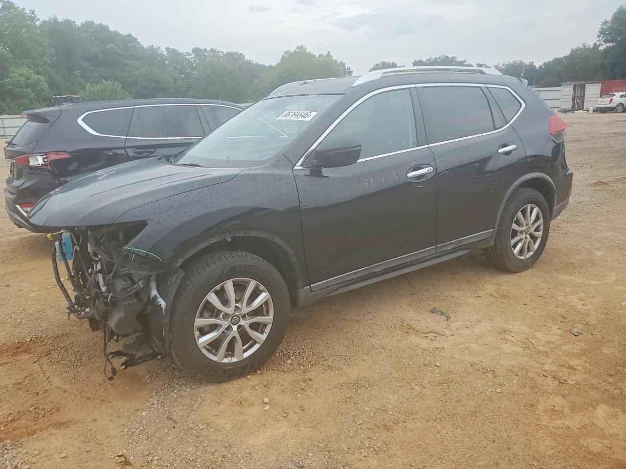 2018 NISSAN ROGUE — Front 3/4