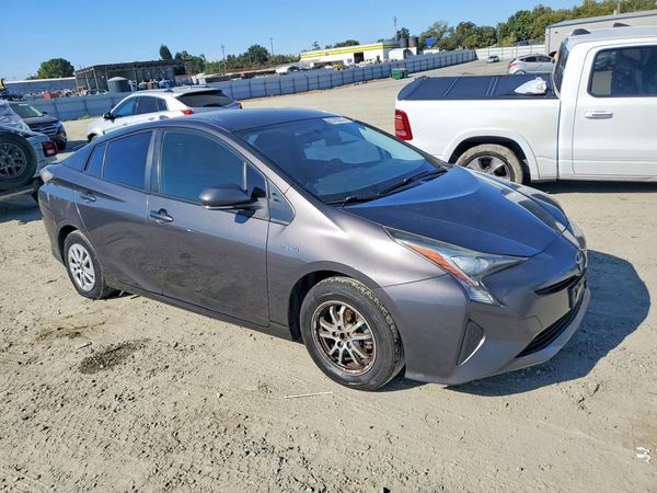 2016 TOYOTA PRIUS One/Two — Passenger 3/4