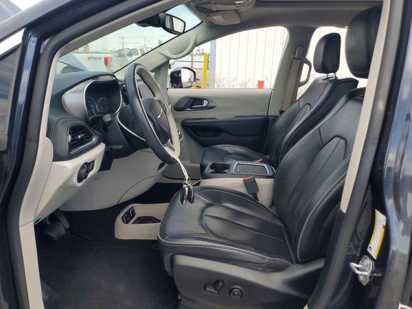 2019 CHRYSLER PACIFICA Limited