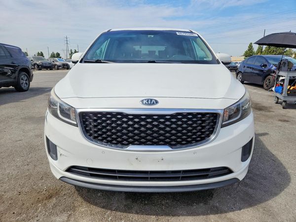 2017 KIA SEDONA