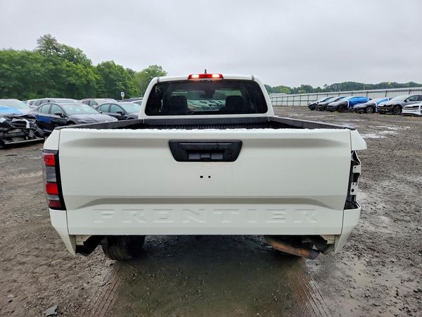 2022 NISSAN FRONTIER