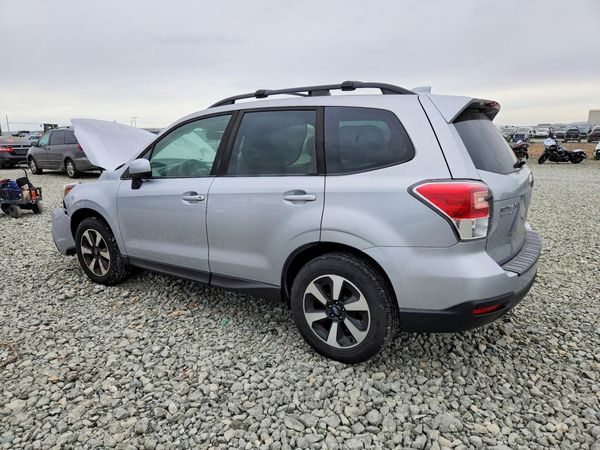 2018 SUBARU FORESTER Premium+ES