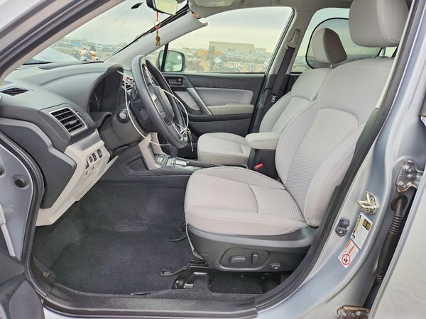 2018 SUBARU FORESTER Premium+ES