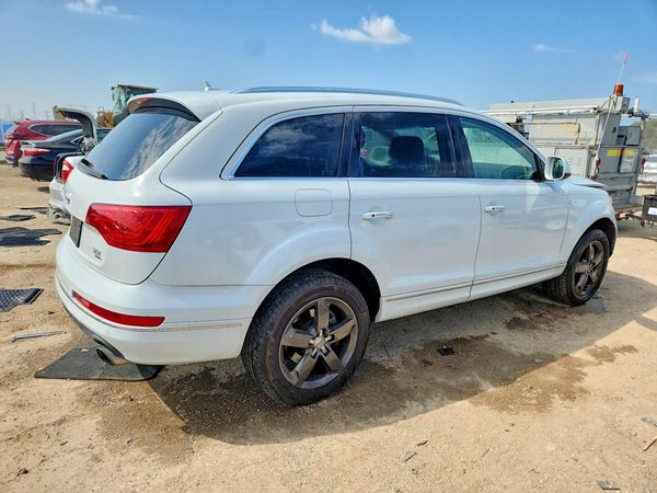2015 AUDI Q7
