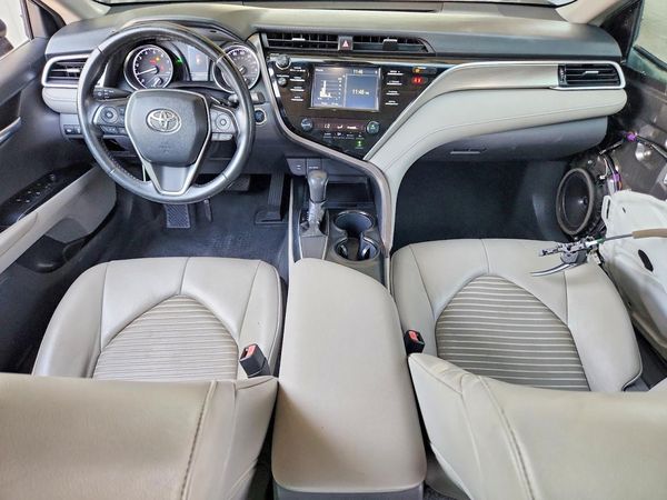 2018 TOYOTA CAMRY
