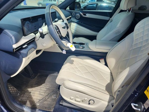 2025 GENESIS GV80 3.5T Prestige