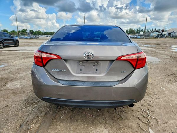 2017 TOYOTA COROLLA