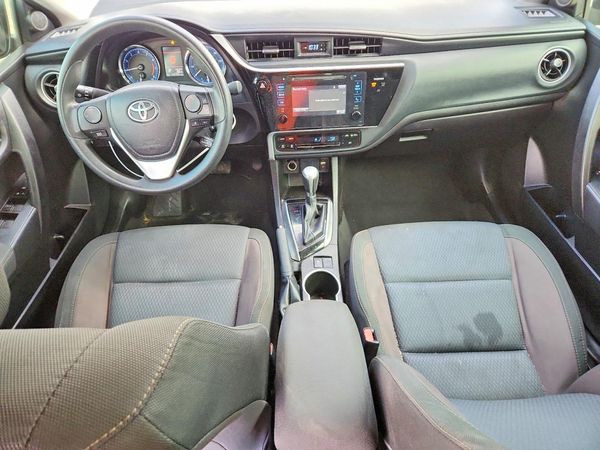 2017 TOYOTA COROLLA