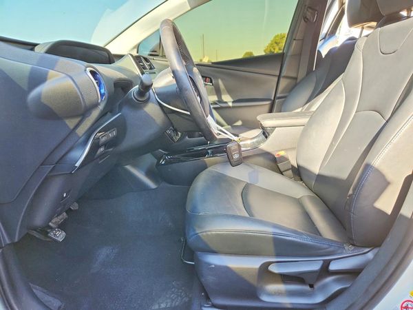 2018 TOYOTA PRIUS