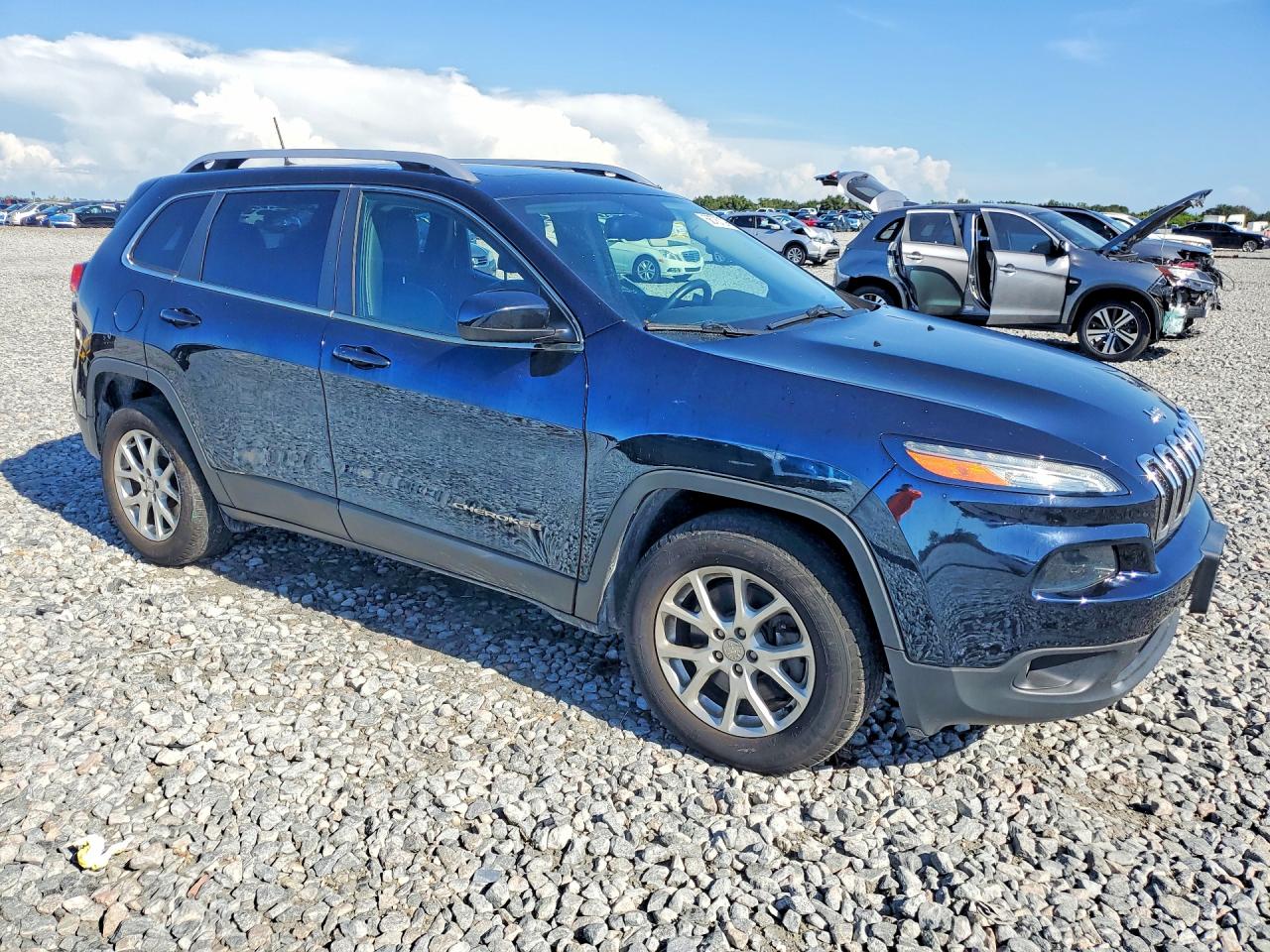 2017 JEEP CHEROKEE