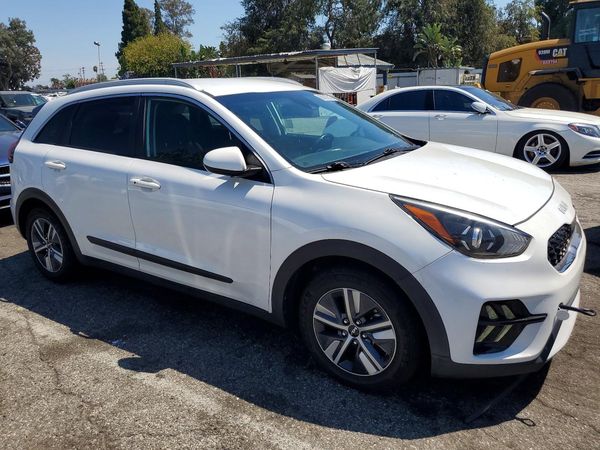 2022 KIA NIRO
