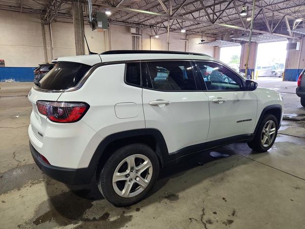 2023 JEEP COMPASS North, Latitude
