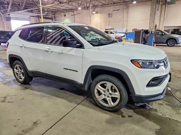 2023 JEEP COMPASS North, Latitude