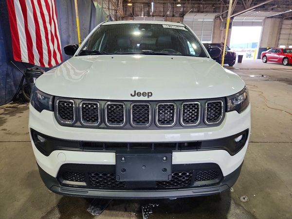 2023 JEEP COMPASS North, Latitude