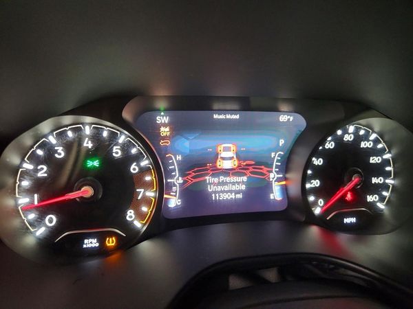 2023 JEEP COMPASS North, Latitude