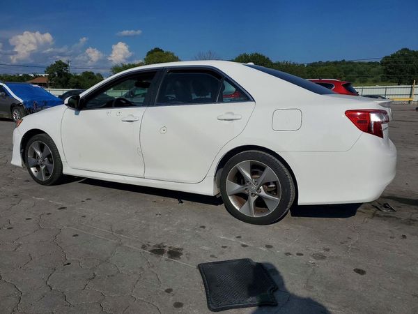 2013 TOYOTA CAMRY