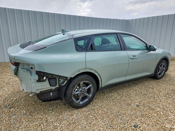 2026 KIA K4 LX, LXS