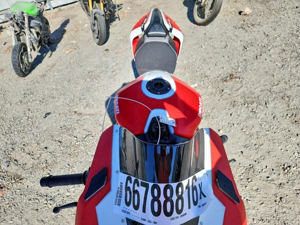 2018 DUCATI SUPERBIKE — AFTR