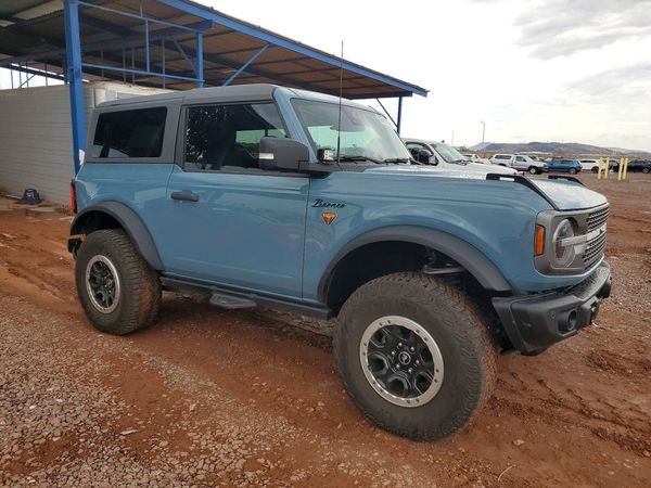 2022 FORD BRONCO
