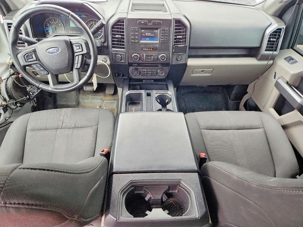 2017 FORD F150