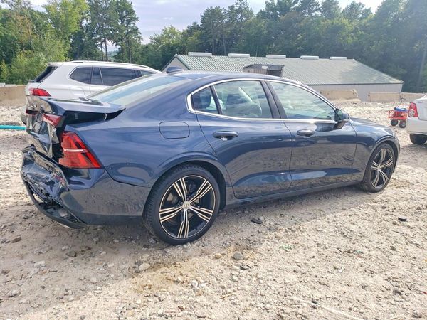2019 VOLVO S60