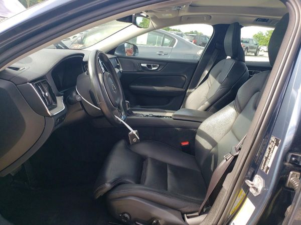 2019 VOLVO S60